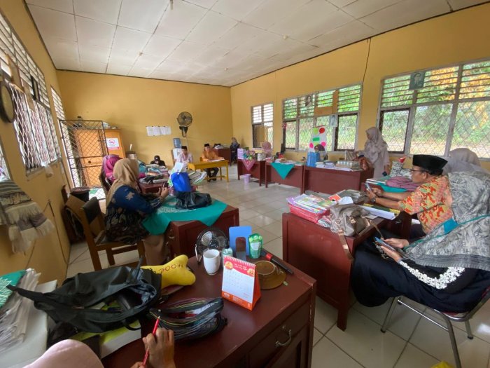 MIN 5 Muaro Jambi Bahas Persiapan Idulfitri 2026 dalam Rapat Bulanan